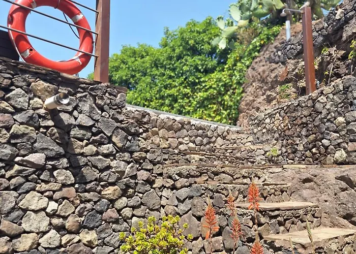 Con Piscina Privada El Roble Séjour à la campagne *